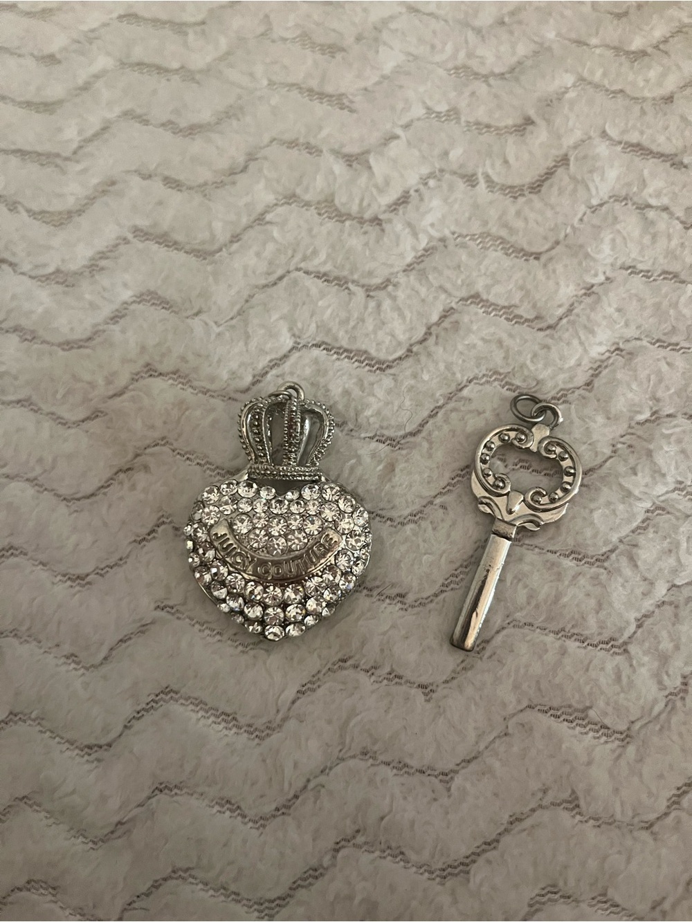 Juicy Couture Rhinestone Crown Heart Charm & Decorative Key Pendant - Silver